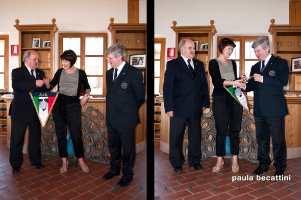 A ringraziamento dell'ospitalità... A ringraziamento dell'ospitalità...