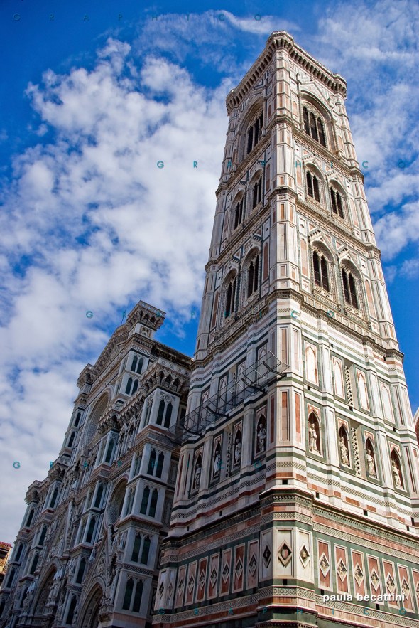 Firenze: il Duomo con Campanile di Giotto in primo piano